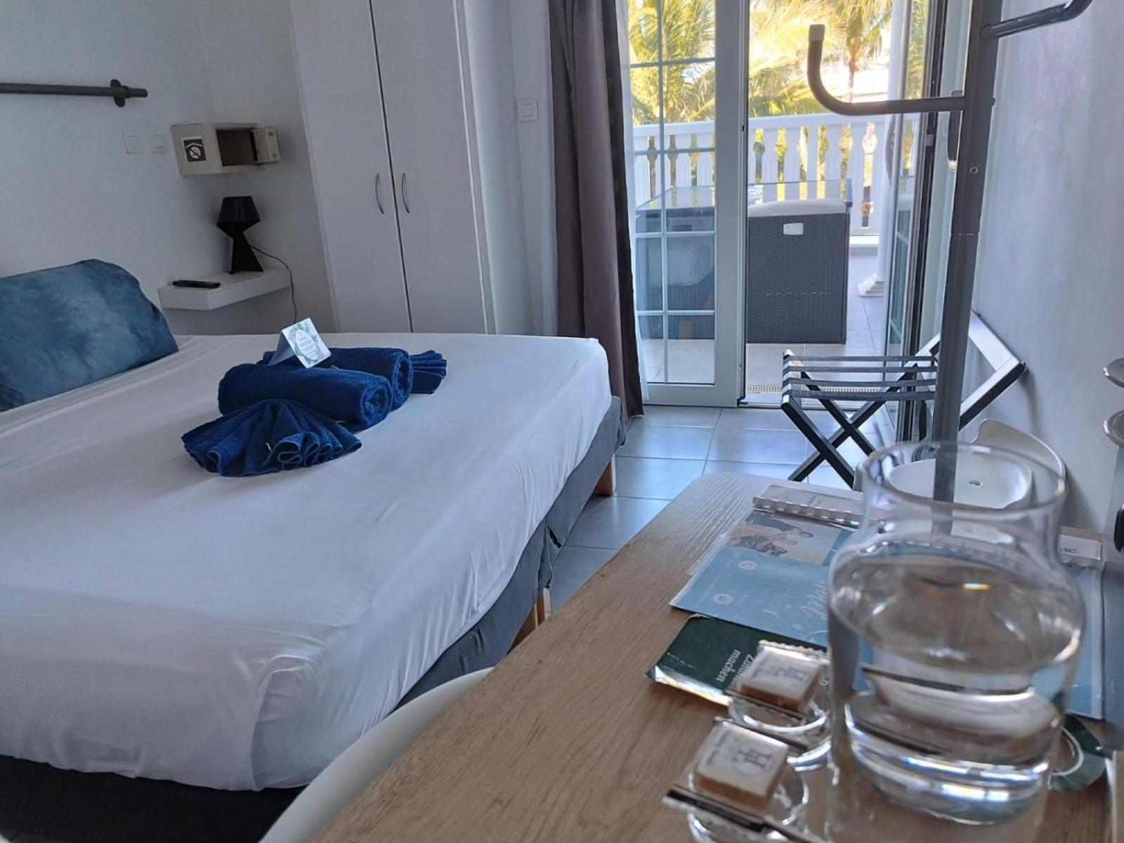 Lindsey Hotel サン・ピエール エクステリア 写真